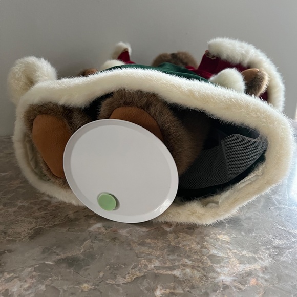 Vintage Christmas Teddy Bear on a Stand - Picture 7 of 7